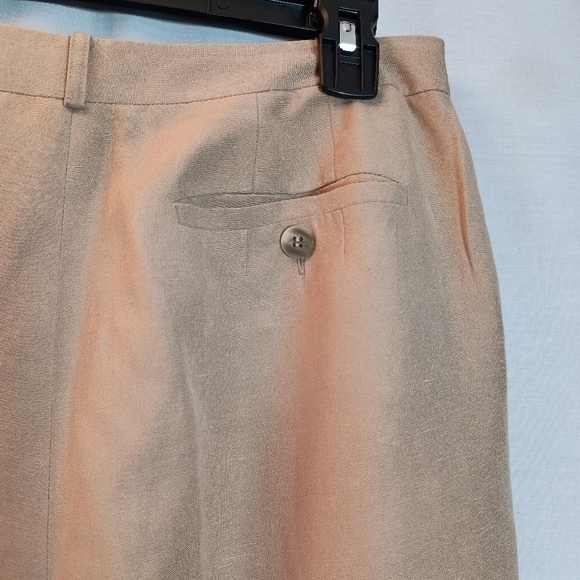 Talbot's Silk & Linen Blend Khaki Colored Pantsuit Size 12 - Picture 15 of 15